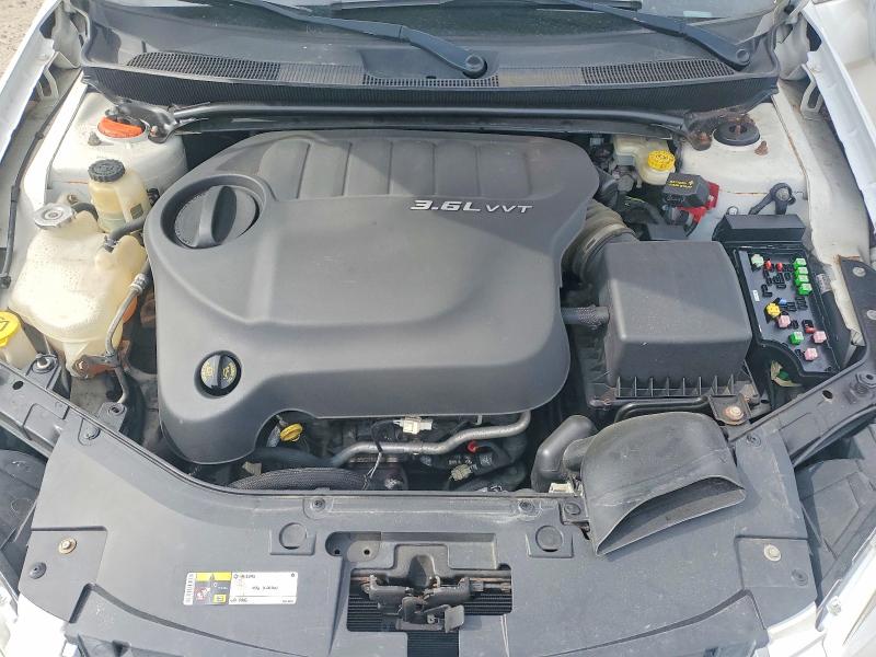 2014 Chrysler 200 მანქანა იყიდება აუქციონზე, vin: 1C3CCBCG2EN135312, აუქციონის ნომერი: 51947656