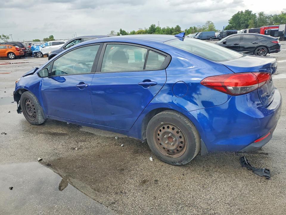 2017 Kia Forte მანქანა იყიდება აუქციონზე, vin: 3KPFK4A76HE133629, აუქციონის ნომერი: 48981136