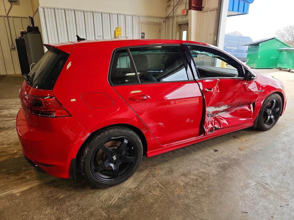Продажа на аукционе авто 2016 Volkswagen Golf R, vin: WVWUF7AU6GW051746, номер лота: 49502506