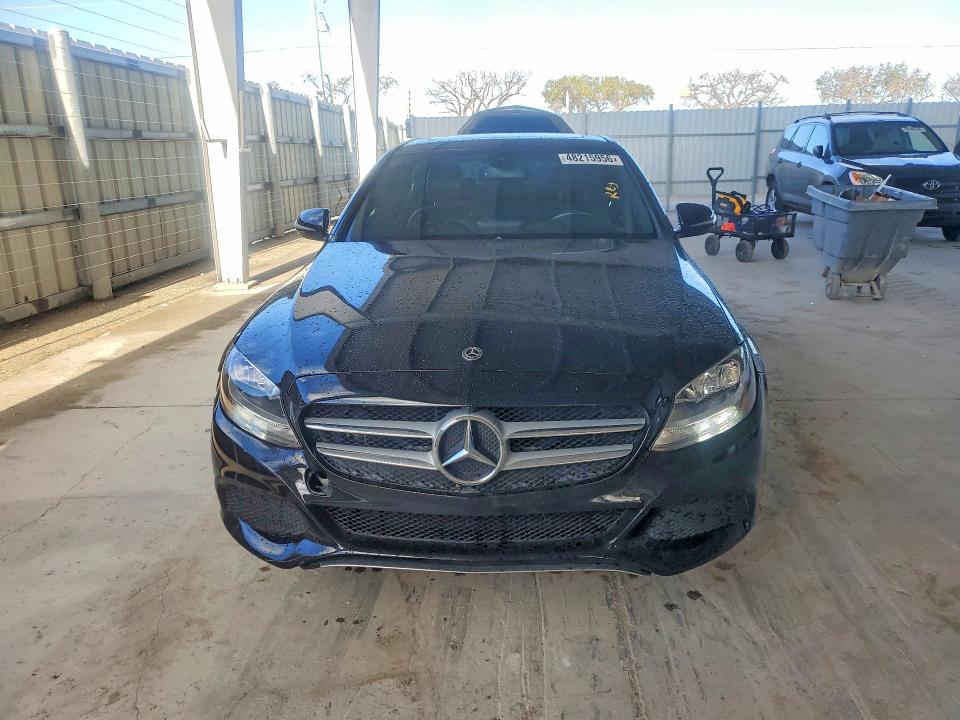 Продажа на аукционе авто 2018 Mercedes-benz C, vin: 55SWF4JBXJU275683, номер лота: 48215956