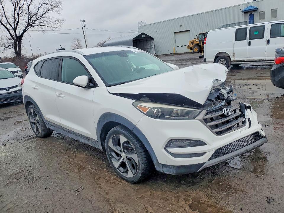 48314986 :رقم المزاد ، KM8J3CA29GU240529 vin ، 2016 Hyundai Tucson مزاد بيع