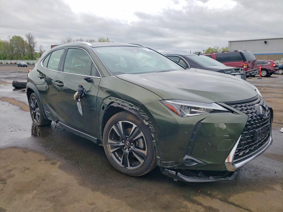 51765806 :رقم المزاد ، JTHP9JBH8M2041384 vin ، 2021 Lexus Ux مزاد بيع
