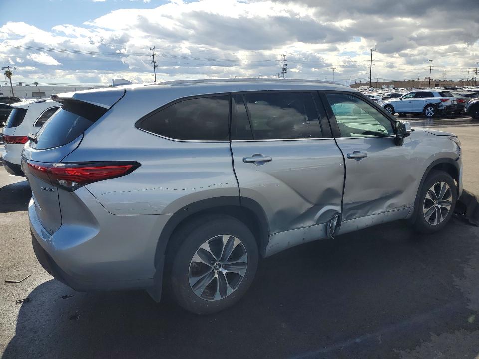 Aukcja sprzedaży 2022 Toyota Highlander Hybrid, vin: 5TDGBRCH9NS539400, numer aukcji: 49941956