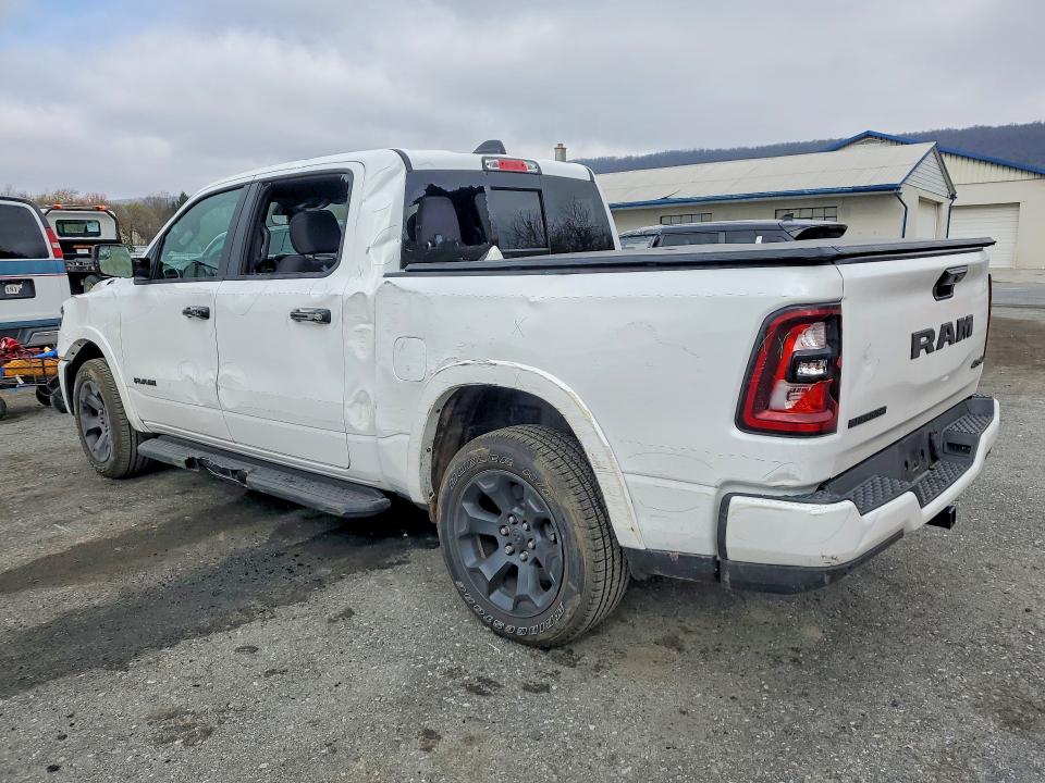 Продажа на аукционе авто 2025 Ram 1500, vin: 1C6RRFFG8SN194813, номер лота: 49265456