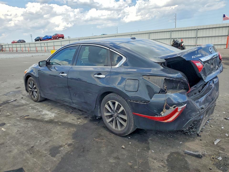 2017 Nissan Altima მანქანა იყიდება აუქციონზე, vin: 1N4AL3AP3HC273331, აუქციონის ნომერი: 51276526