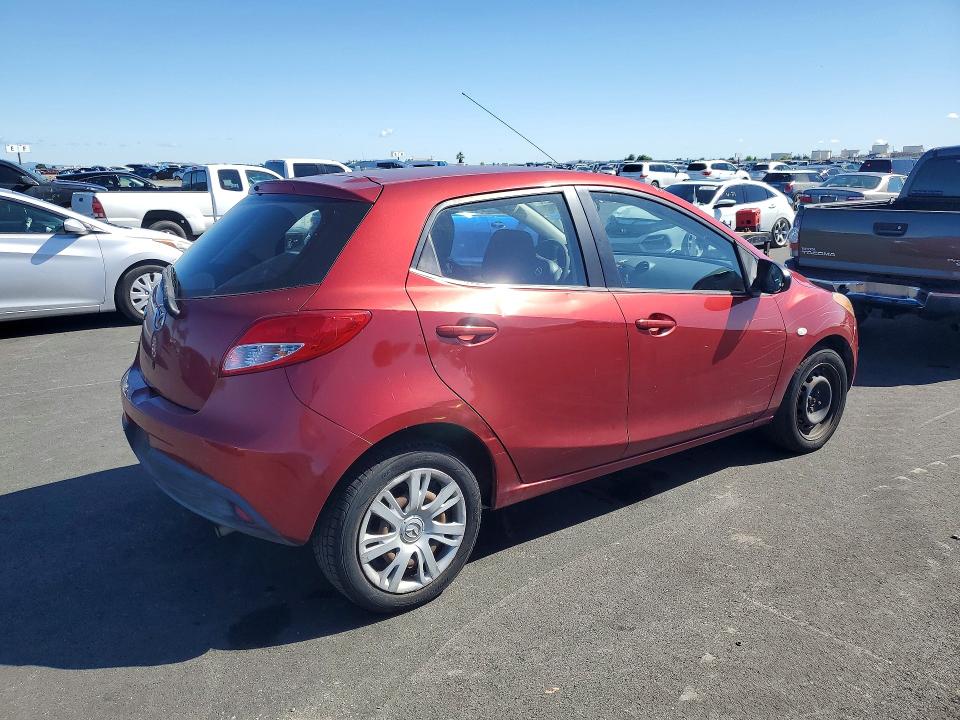 51197216 :رقم المزاد ، JM1DE1KZ8E0178993 vin ، 2014 Mazda Mazda2 مزاد بيع