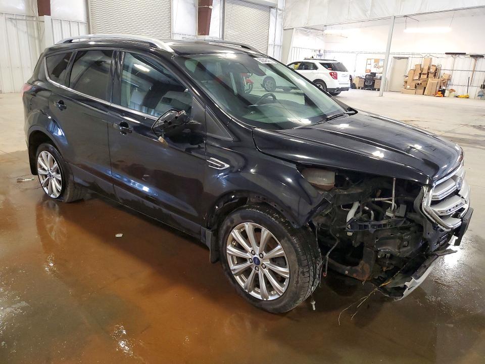 50346456 :رقم المزاد ، 1FMCU9JD6HUB06282 vin ، 2017 Ford Escape مزاد بيع