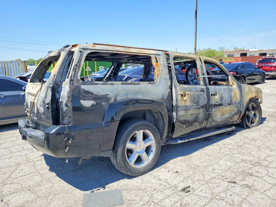 Продажа на аукционе авто 2007 Chevrolet Suburban, vin: 3GNFK16327G277192, номер лота: 50060236