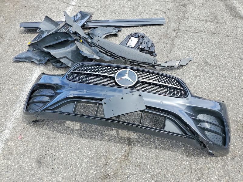 48652336 :رقم المزاد ، W1KZF8DB8NB070086 vin ، 2022 Mercedes-benz E مزاد بيع
