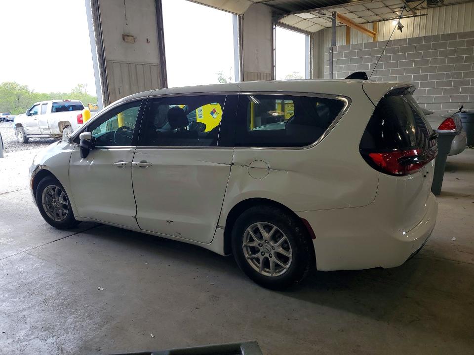 Продажа на аукционе авто 2023 Chrysler Pacifica, vin: 2C4RC1FG6PR500494, номер лота: 50165496