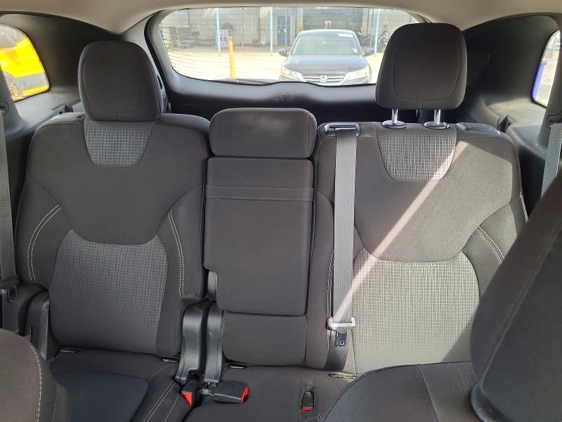 49663176 :رقم المزاد ، 1C4PJMCS8FW564792 vin ، 2015 Jeep Cherokee مزاد بيع