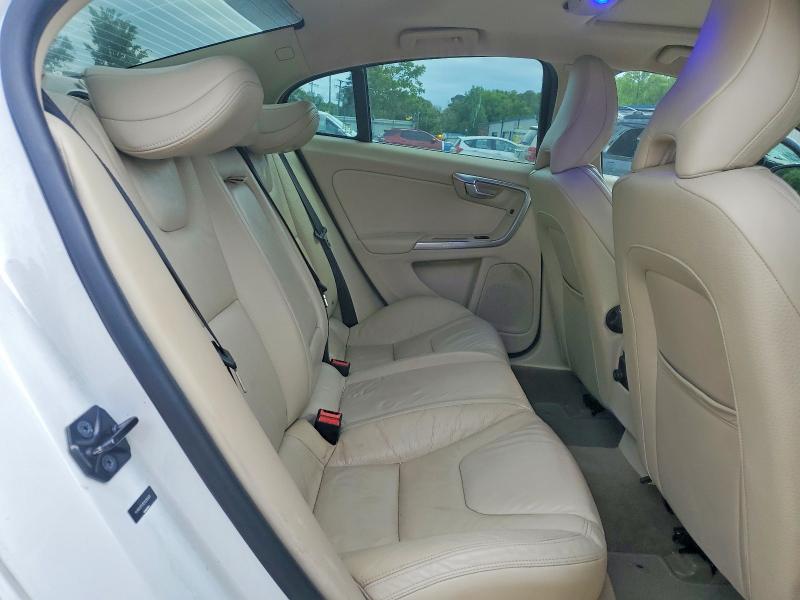 2013 Volvo S60 მანქანა იყიდება აუქციონზე, vin: YV1612FS1D1226585, აუქციონის ნომერი: 51321596