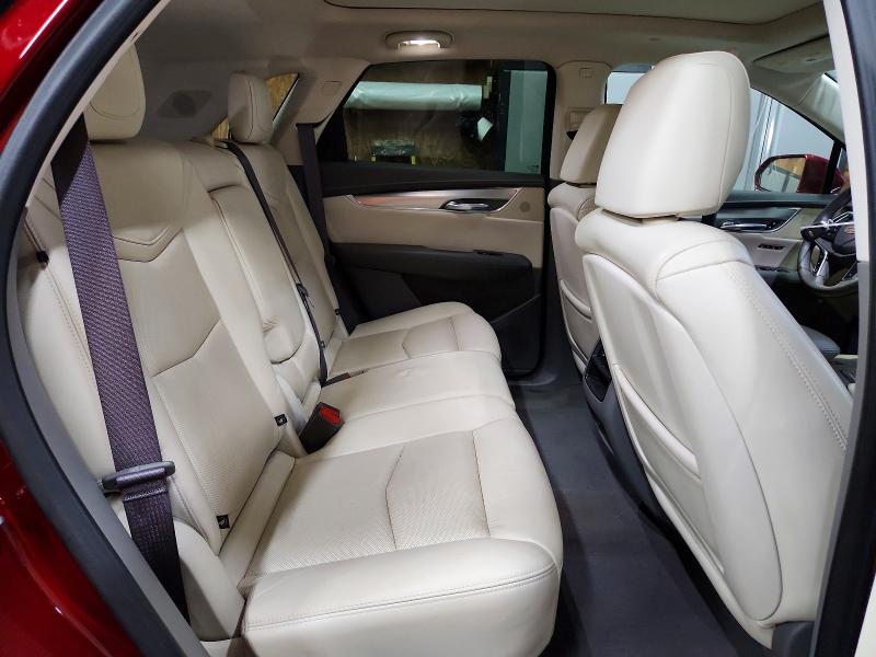 50526036 :رقم المزاد ، 1GYKNDRS2JZ165528 vin ، 2018 Cadillac Xt5 مزاد بيع