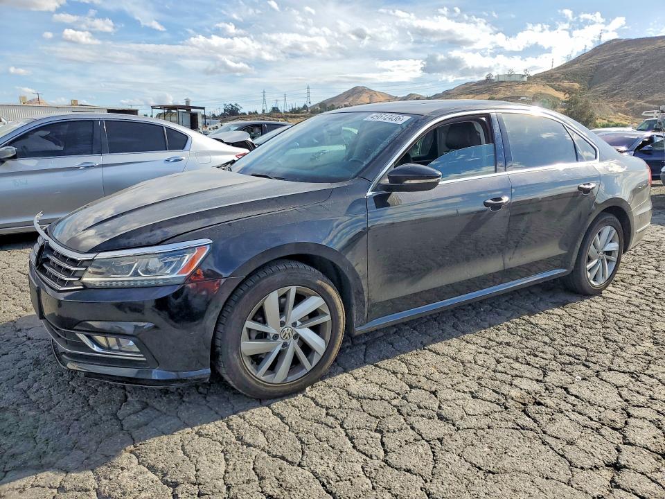 Продаж на аукціоні авто 2018 Volkswagen Passat, vin: 1VWBA7A38JC002356, номер лоту: 49612436