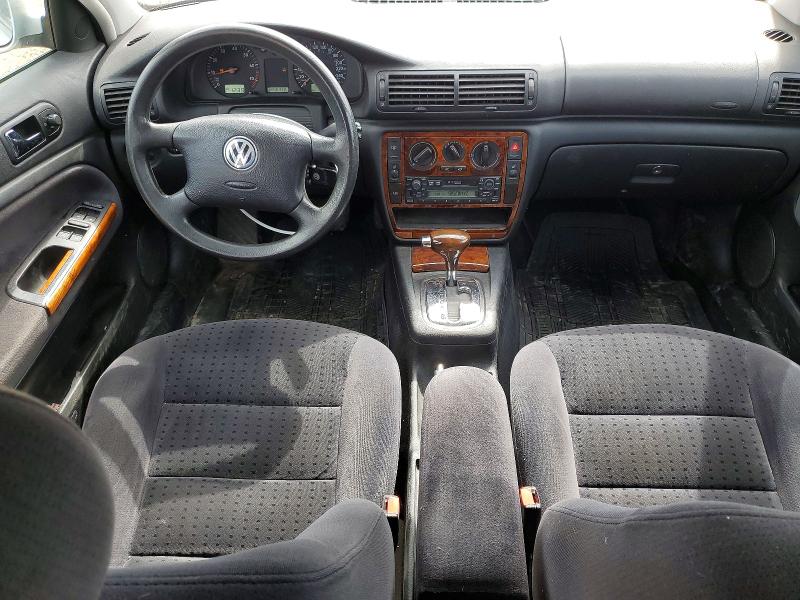 1999 Volkswagen Passat მანქანა იყიდება აუქციონზე, vin: WVWAD63B5XE321862, აუქციონის ნომერი: 51871296