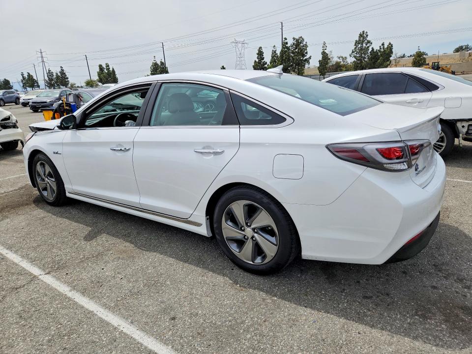 2017 Hyundai Sonata Hybrid მანქანა იყიდება აუქციონზე, vin: KMHE34L36HA071537, აუქციონის ნომერი: 50109376