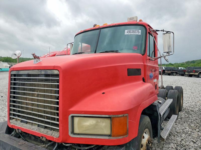 Продажа на аукционе авто 2001 Mack 600, vin: 1M1AA13Y11W138203, номер лота: 49038076