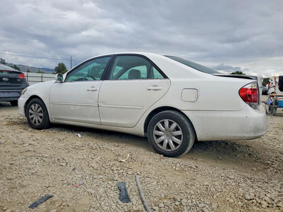 2006 Toyota Camry მანქანა იყიდება აუქციონზე, vin: 4T1BE32K56U678136, აუქციონის ნომერი: 48653086