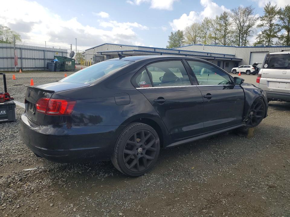 51325376 :رقم المزاد ، 3VW4T7AJ3EM302778 vin ، 2014 Volkswagen Jetta مزاد بيع