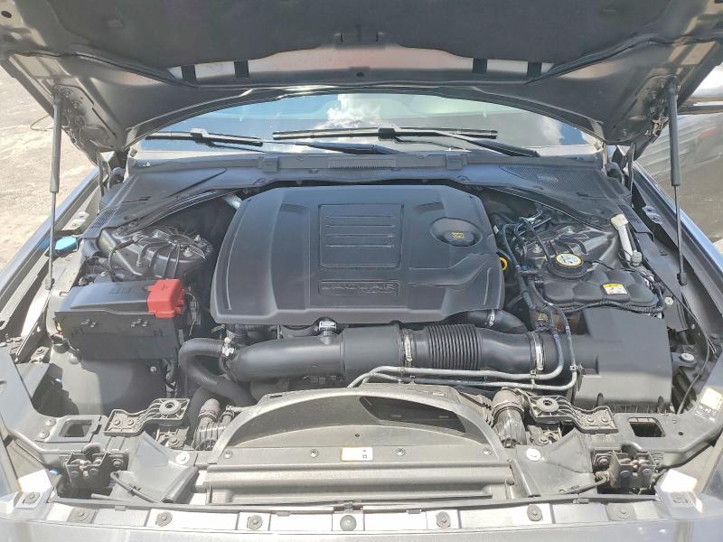 51346586 :رقم المزاد ، SAJAD4FX7JCP28761 vin ، 2018 Jaguar Xe مزاد بيع