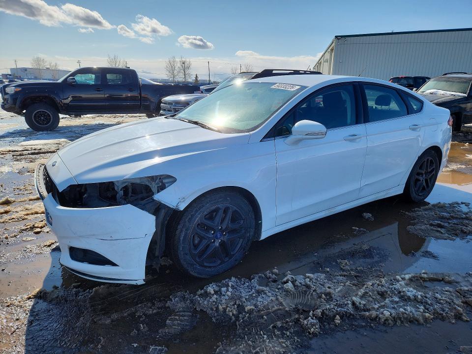 50338226 :رقم المزاد ، 1FA6P0H7XG5113013 vin ، 2016 Ford Fusion مزاد بيع