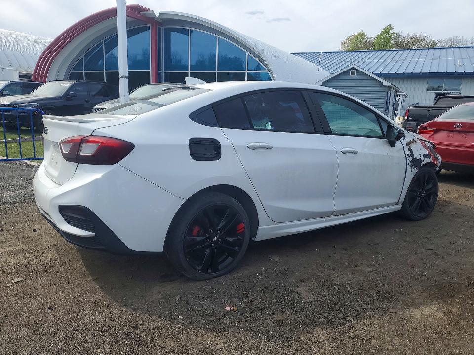 2018 Chevrolet Cruze მანქანა იყიდება აუქციონზე, vin: 1G1BE5SM0J7106036, აუქციონის ნომერი: 51866496