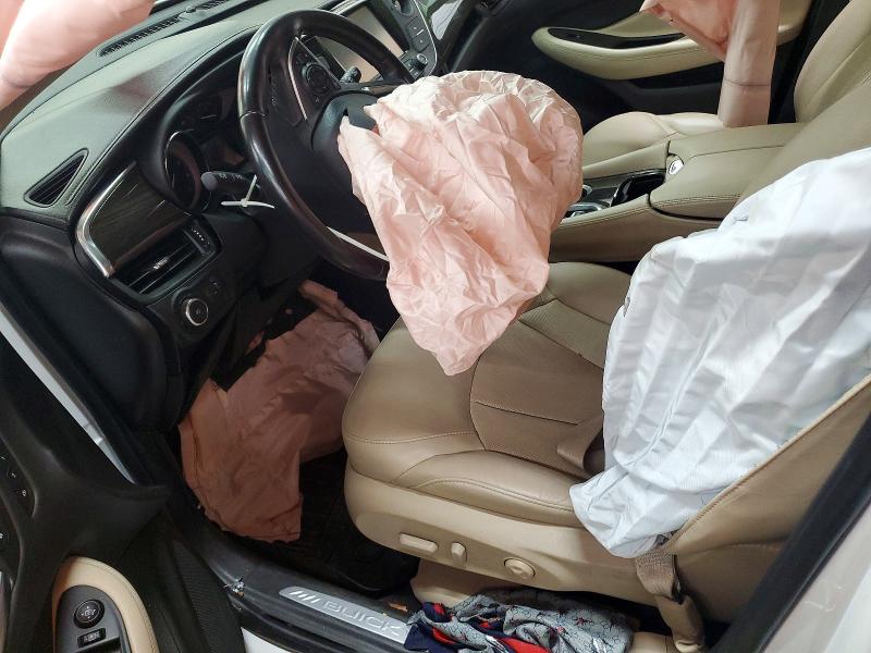 Продажа на аукционе авто 2019 Buick Envision, vin: LRBFXCSAXKD009246, номер лота: 49041146