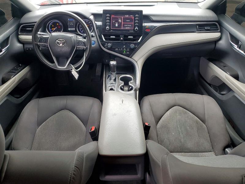 2021 Toyota Camry Hybrid მანქანა იყიდება აუქციონზე, vin: 4T1C31AKXMU556286, აუქციონის ნომერი: 49144186