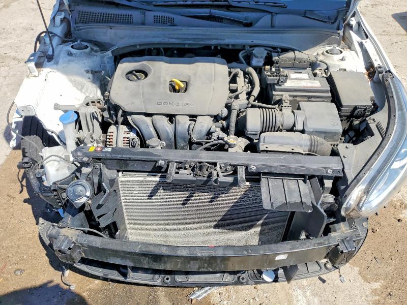 2019 Kia Forte მანქანა იყიდება აუქციონზე, vin: 3KPF24AD3KE107972, აუქციონის ნომერი: 50586946