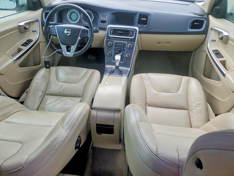 2013 Volvo S60 მანქანა იყიდება აუქციონზე, vin: YV1612FS1D1226585, აუქციონის ნომერი: 51321596