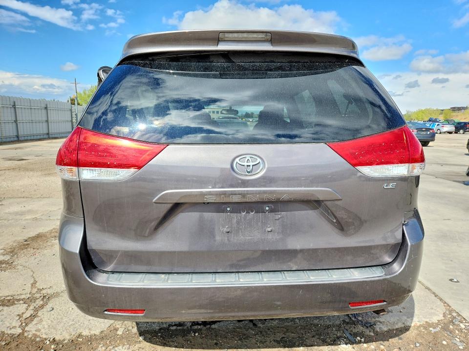 Aukcja sprzedaży 2014 Toyota Sienna, vin: 5TDKK3DC7ES500444, numer aukcji: 51837396