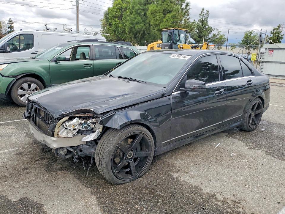 2011 Mercedes-benz C მანქანა იყიდება აუქციონზე, vin: WDDGF5EB6BA508643, აუქციონის ნომერი: 48162146