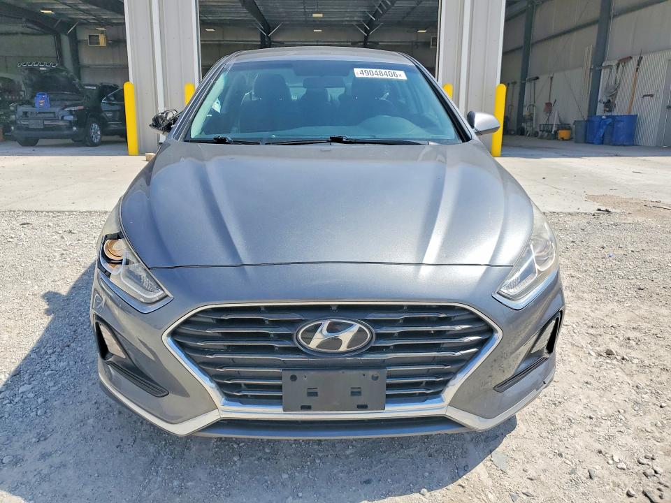 49048406 :رقم المزاد ، 5NPE24AF0JH725192 vin ، 2018 Hyundai Sonata مزاد بيع