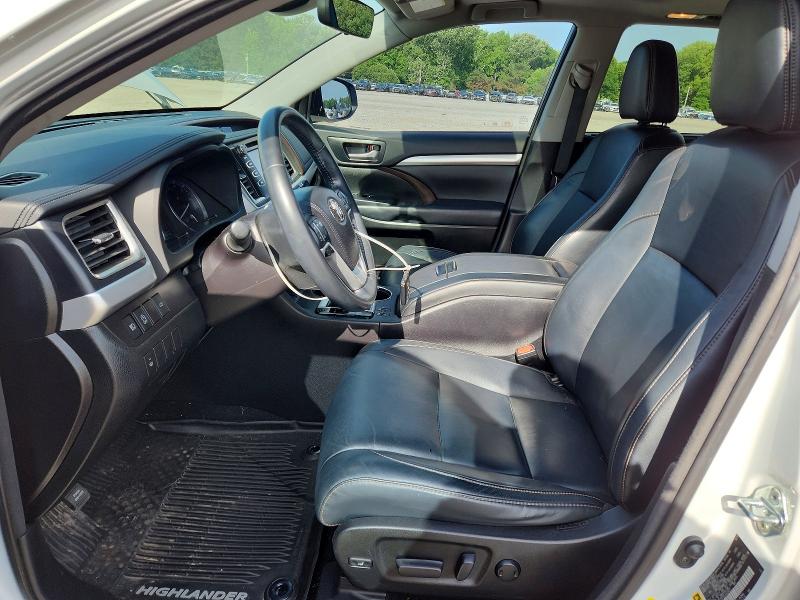 Продаж на аукціоні авто 2018 Toyota Highlander, vin: 5TDKZRFH4JS533077, номер лоту: 51992076