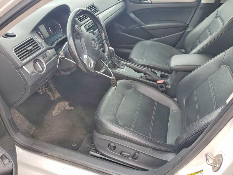 49544086 :رقم المزاد ، 1VWAT7A30FC075587 vin ، 2015 Volkswagen Passat مزاد بيع