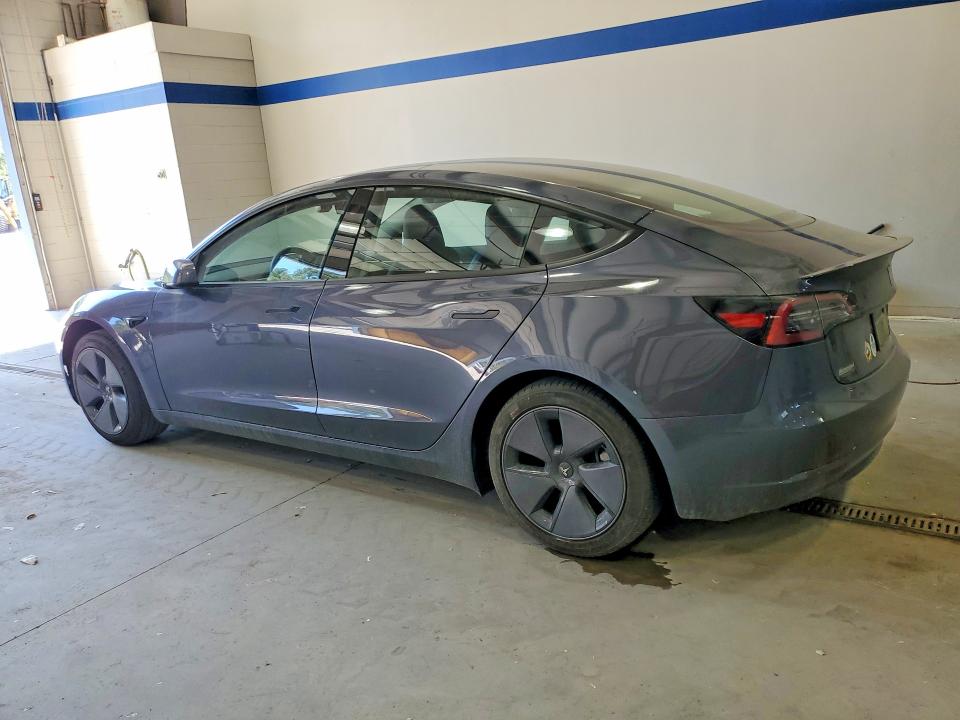 48843516 :رقم المزاد ، 5YJ3E1EA8PF690498 vin ، 2023 Tesla Model 3 مزاد بيع