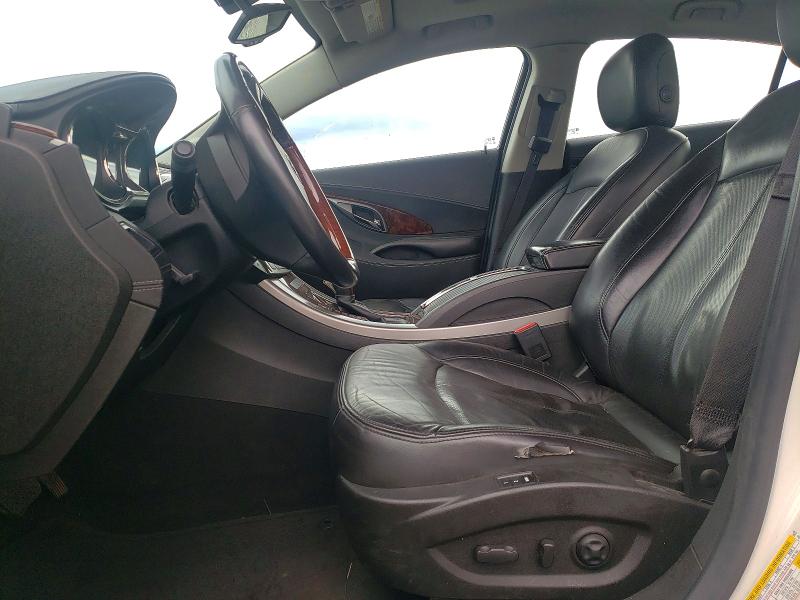 49984626 :رقم المزاد ، 1G4GF5E33DF145206 vin ، 2013 Buick Lacrosse مزاد بيع