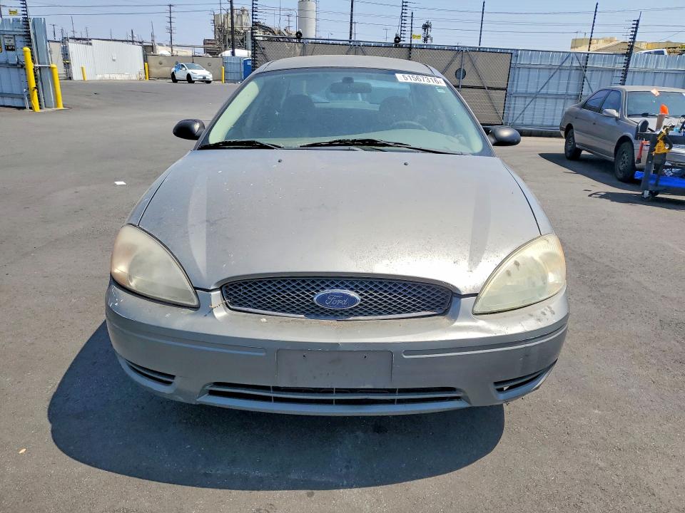 2004 Ford Taurus მანქანა იყიდება აუქციონზე, vin: 1FAFP52274G187595, აუქციონის ნომერი: 51567316
