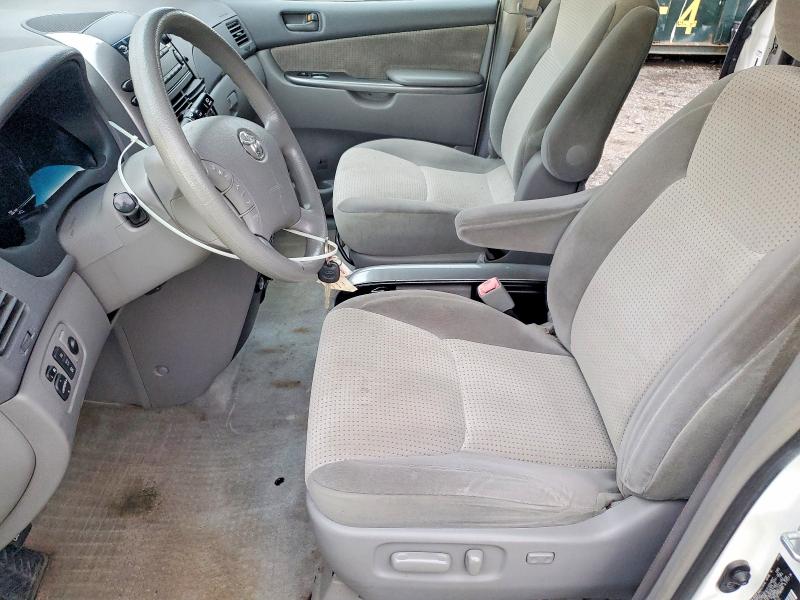 51332776 :رقم المزاد ، 5TDBK23CX7S008408 vin ، 2007 Toyota Sienna مزاد بيع