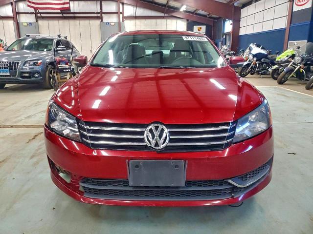 45600396 :رقم المزاد ، 1VWAT7A38FC023172 vin ، 2015 Volkswagen Passat مزاد بيع