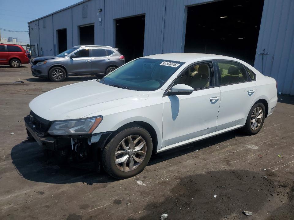 Продаж на аукціоні авто 2018 Volkswagen Passat, vin: 1VWAA7A34JC021708, номер лоту: 49583826