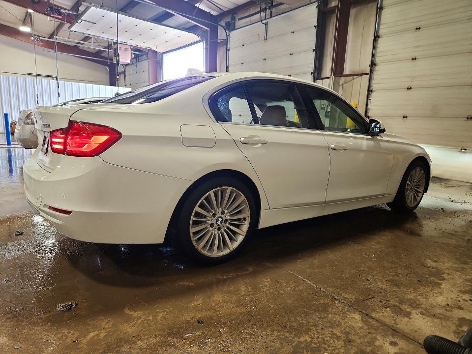 Продажа на аукционе авто 2015 Bmw 328, vin: WBA3B5C52FF963366, номер лота: 51993566