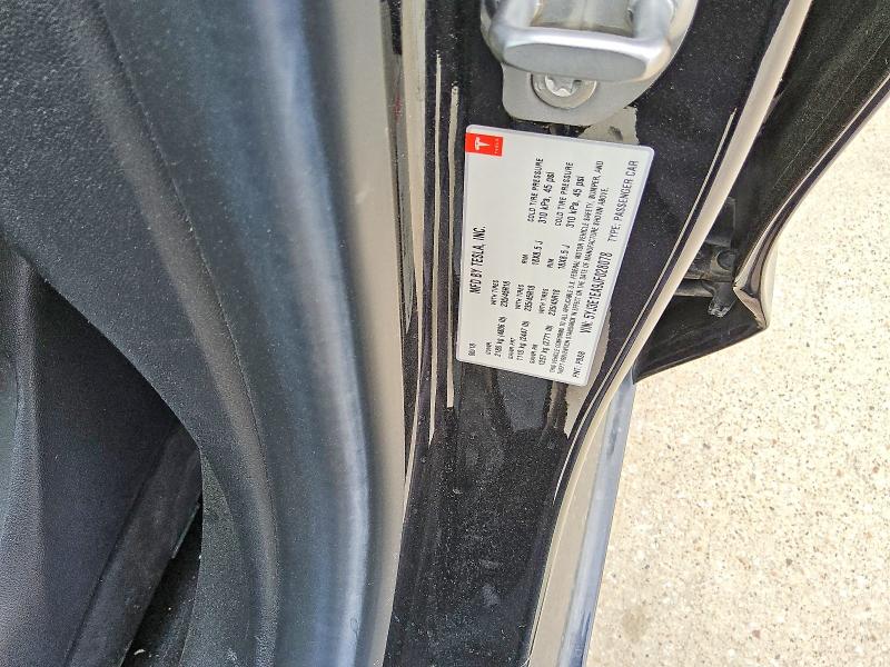 48601476 :رقم المزاد ، 5YJ3E1EA9JF028078 vin ، 2018 Tesla Model 3 مزاد بيع