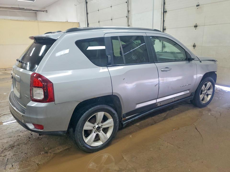 2015 Jeep Compass მანქანა იყიდება აუქციონზე, vin: 1C4NJCEA4FD198718, აუქციონის ნომერი: 50253626