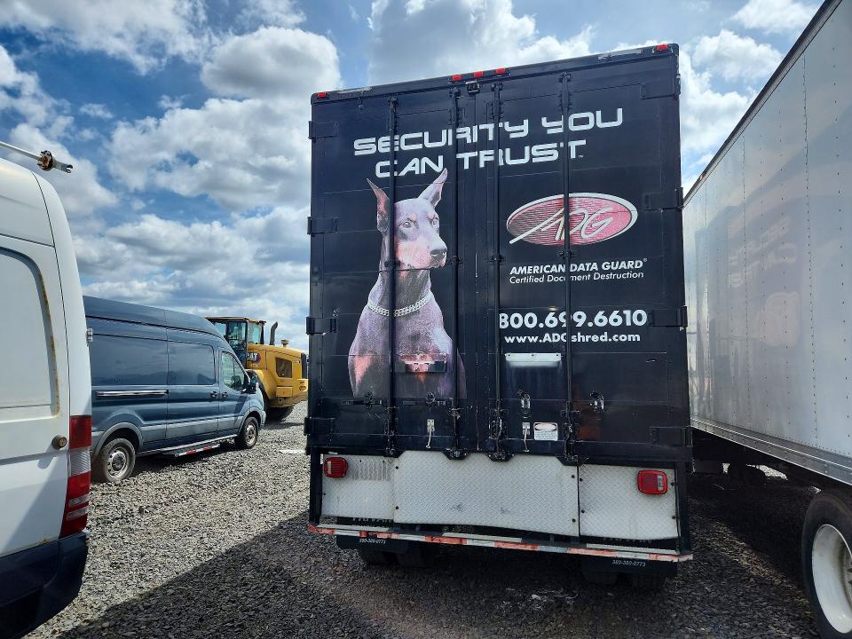 51187136 :رقم المزاد ، 2FZACGBSX8AZ58374 vin ، 2008 Sterling Truck Acterra مزاد بيع