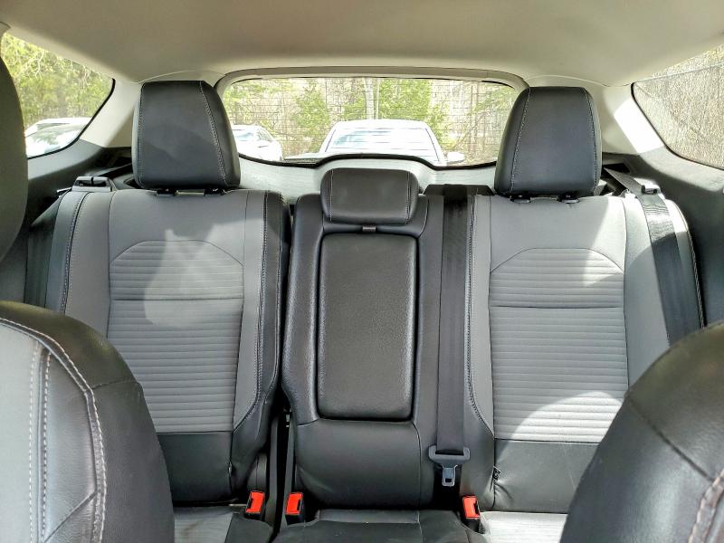 51501736 :رقم المزاد ، 1FMCU0GDXJUB63450 vin ، 2018 Ford Escape مزاد بيع