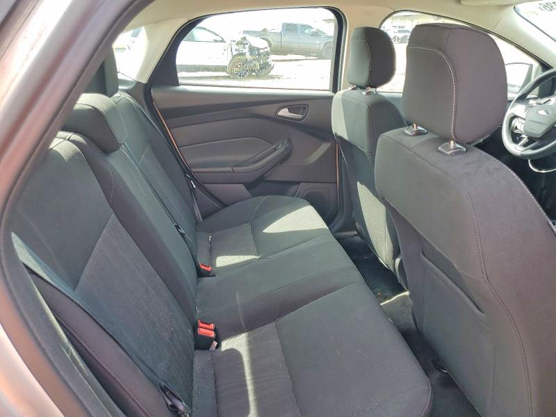 49971936 :رقم المزاد ، 1FADP3F21JL209793 vin ، 2018 Ford Focus مزاد بيع
