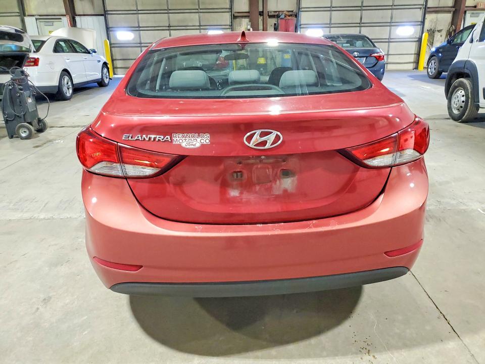 Продаж на аукціоні авто 2015 Hyundai Elantra, vin: KMHDH4AE5FU341158, номер лоту: 49292916