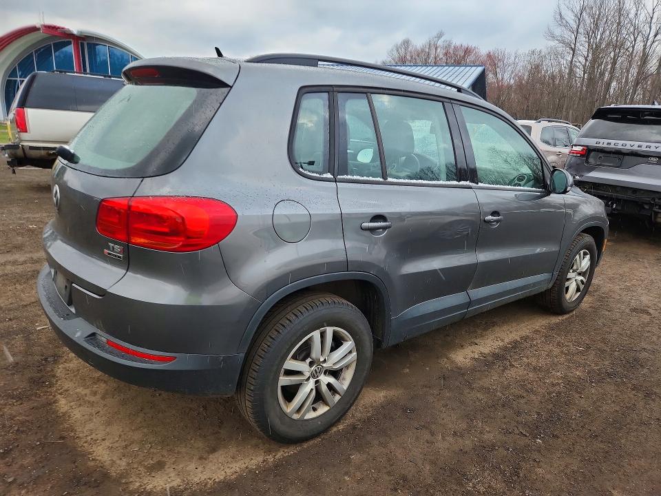 49175906 :رقم المزاد ، WVGBV7AX8GW598677 vin ، 2016 Volkswagen Tiguan مزاد بيع