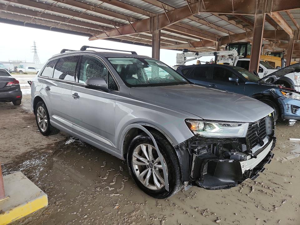 Продаж на аукціоні авто 2018 Audi Q7, vin: WA1LAAF7XJD036223, номер лоту: 50499036